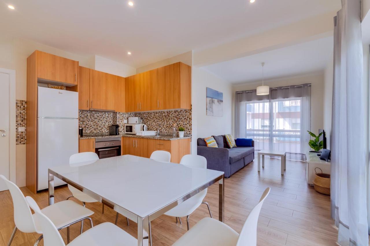 Quarteira 2Br - Near The Beach At Homesbyfc Buitenkant foto
