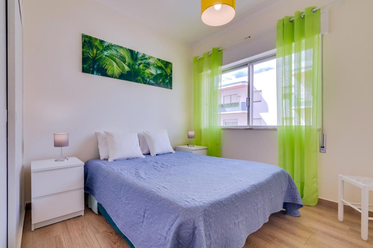 Quarteira 2Br - Near The Beach At Homesbyfc Buitenkant foto