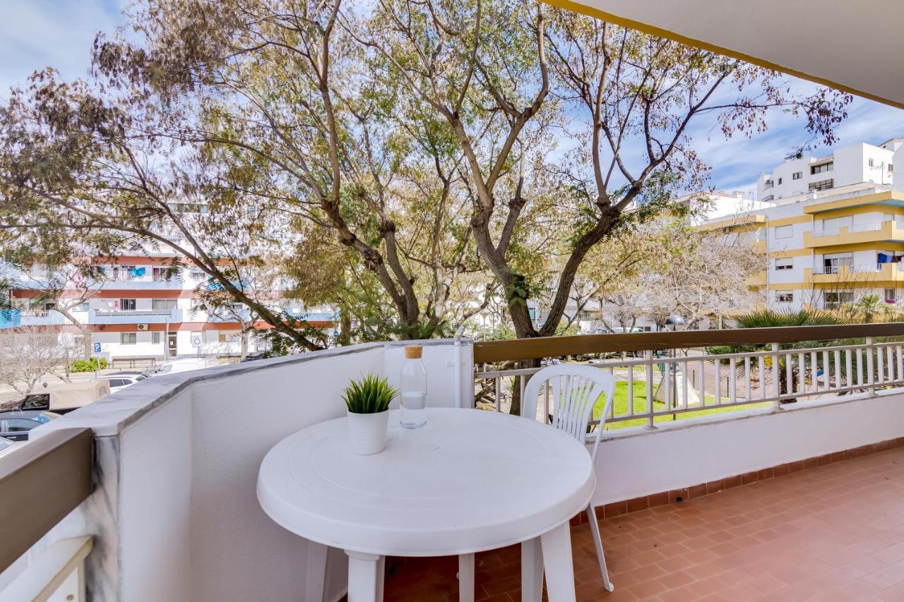 Quarteira 2Br - Near The Beach At Homesbyfc Buitenkant foto